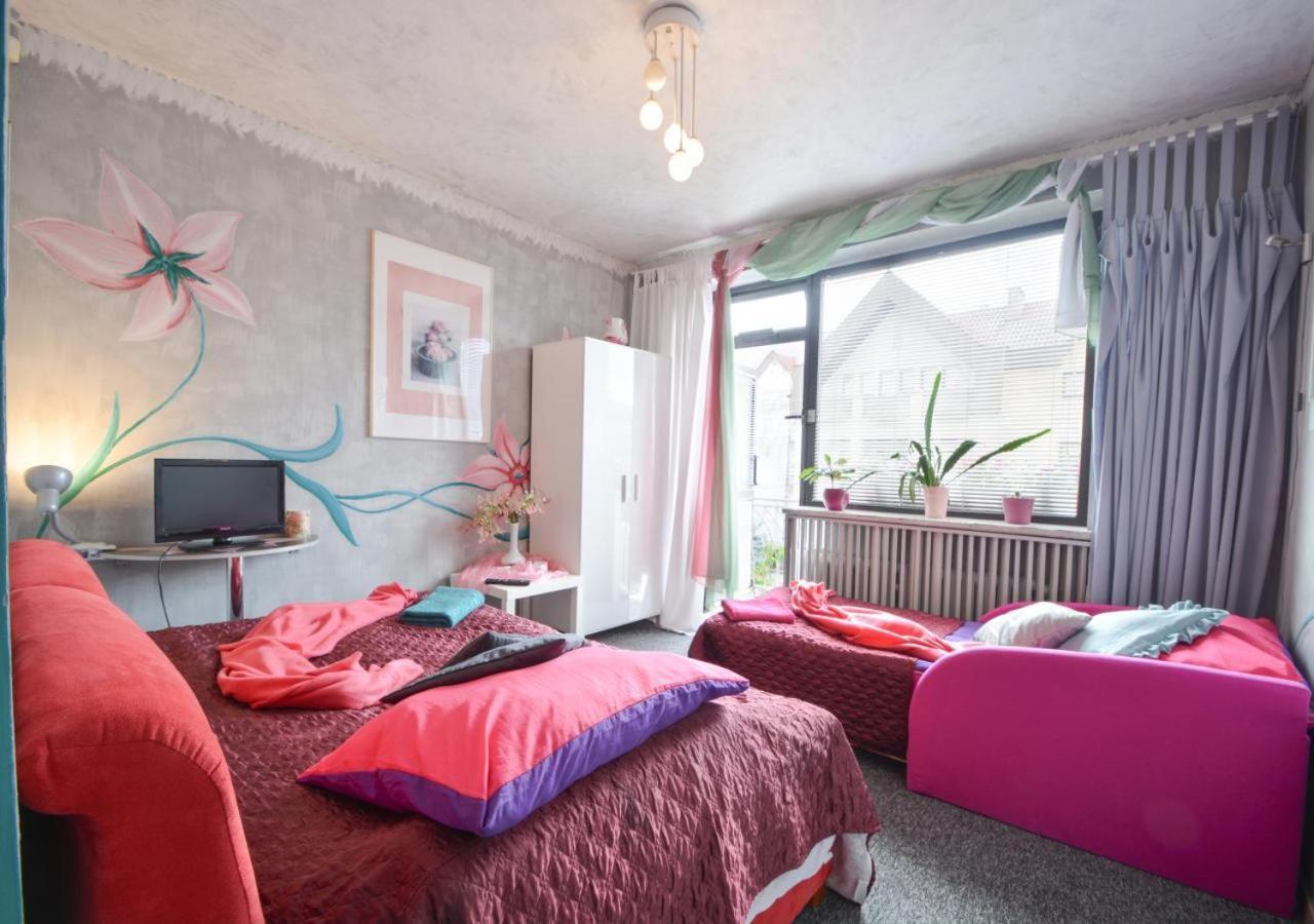 Dom Tu I Teraz Hostel Lublin Ngoại thất bức ảnh